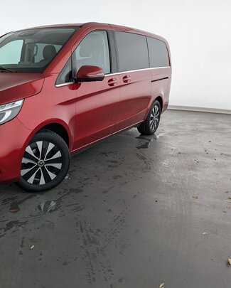 mercedes-benz-v-300