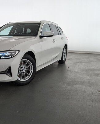 bmw-320