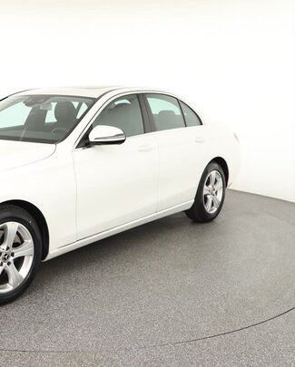 mercedes-benz-e-220