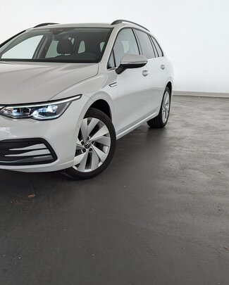 volkswagen-golf-viii