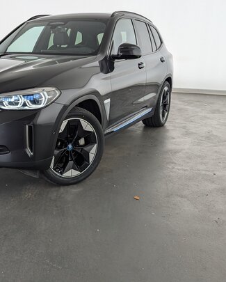 bmw-ix3
